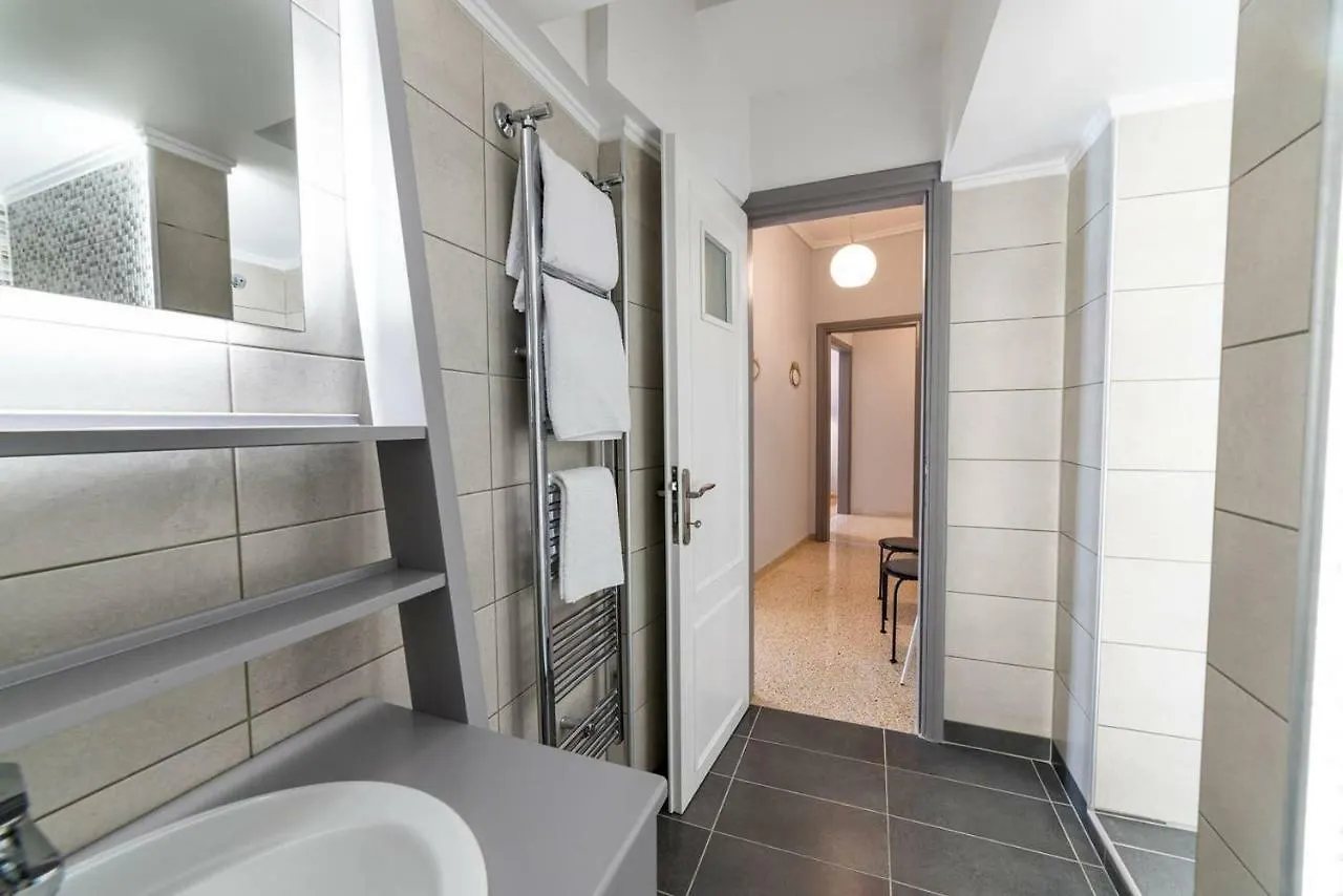 City Pulse Tsimiski Apartment Thessaloniki Greece