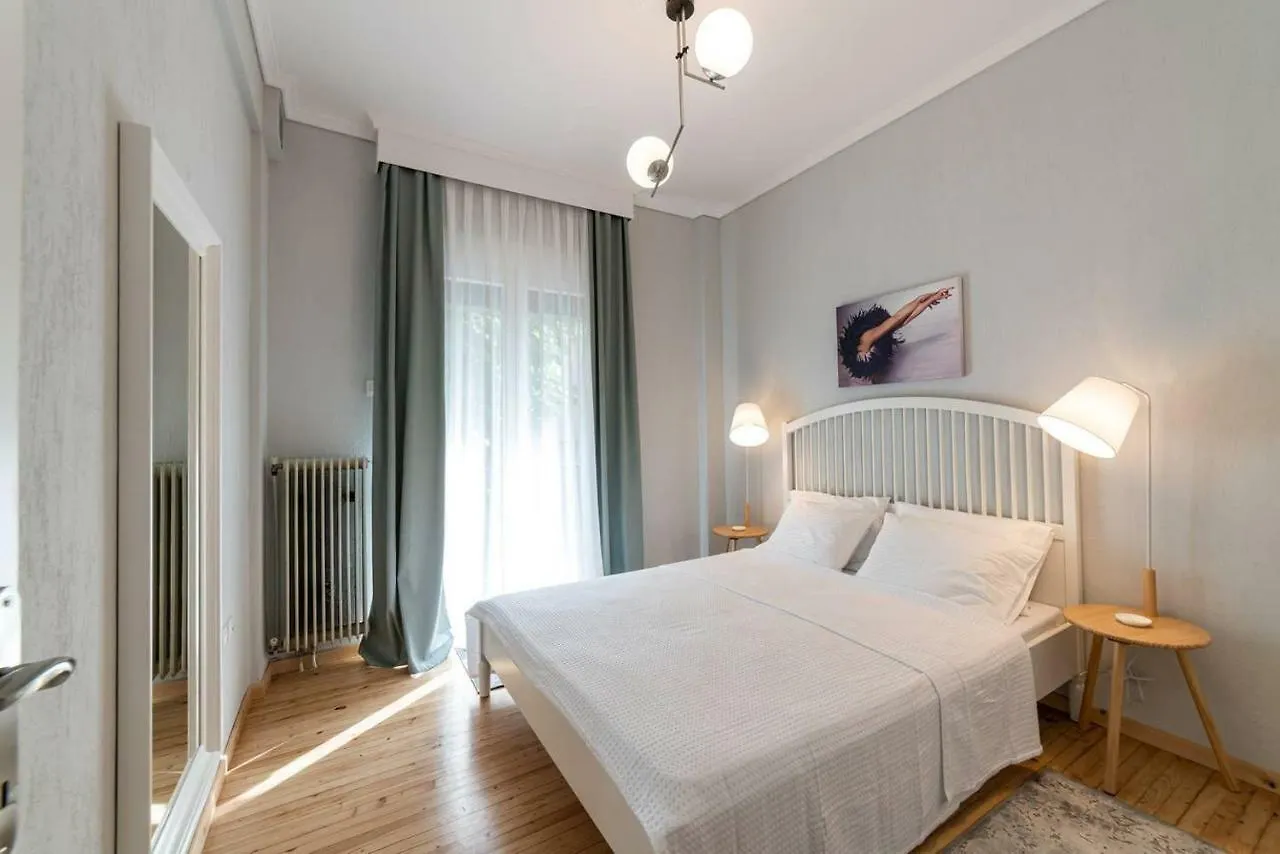 City Pulse Tsimiski Apartment Thessaloniki