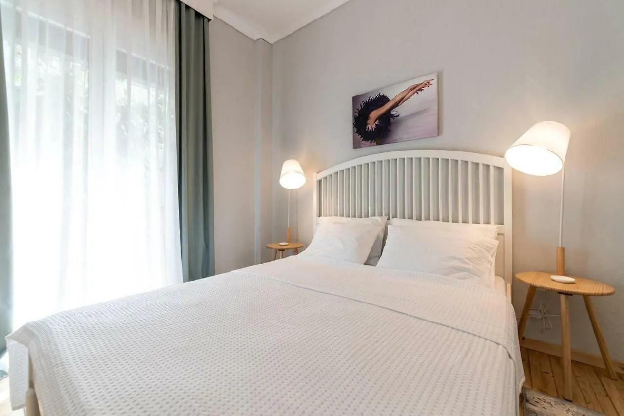 City Pulse Tsimiski Apartment Thessaloniki Greece