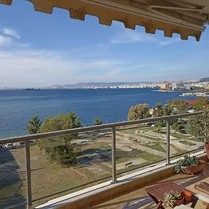 Διαμέρισμα Seafront Family & Free Parking, The Cruiseflat